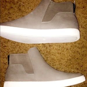 Sneaker booties